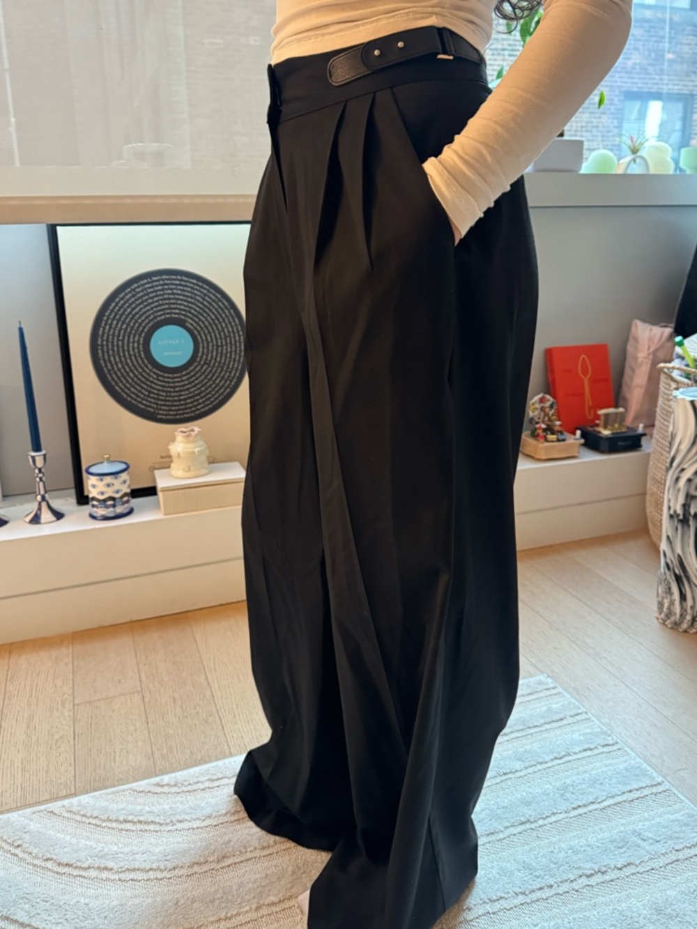 High-Waist Wide Leg Black Trousers with Belt detail